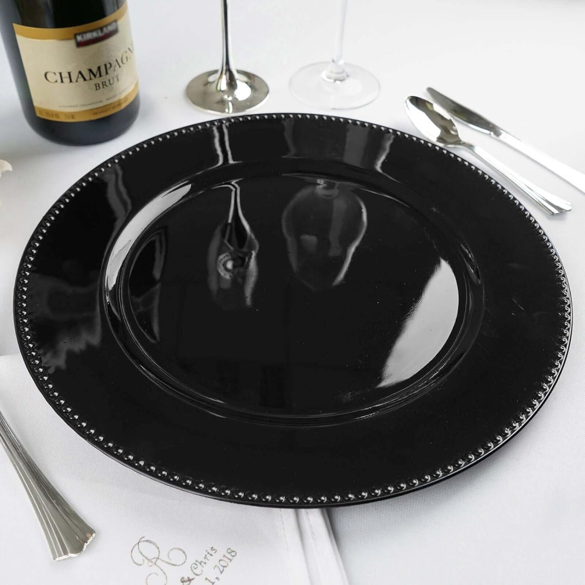Efavormart 6 pcs 13″ Black Beaded Spherical Charger Plates for Tabletop Decor Vacation Marriage ceremony Catering Occasion Ornament Efavormart 6 pcs 13″ Black Beaded Spherical Charger Plates for Tabletop Decor Vacation Marriage ceremony Catering Occasion Ornament