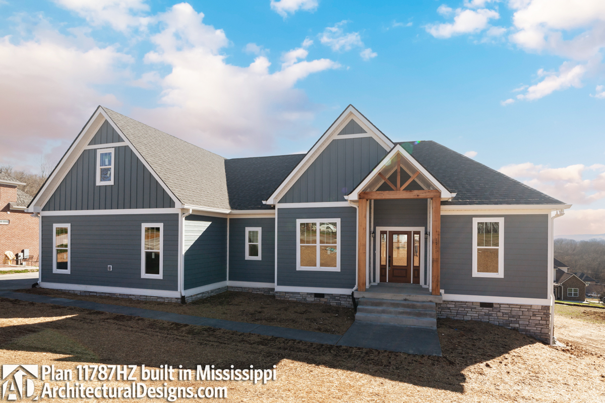 House Plan 11787HZ comes to life in Mississippi House Plan 11787HZ comes to life in Mississippi