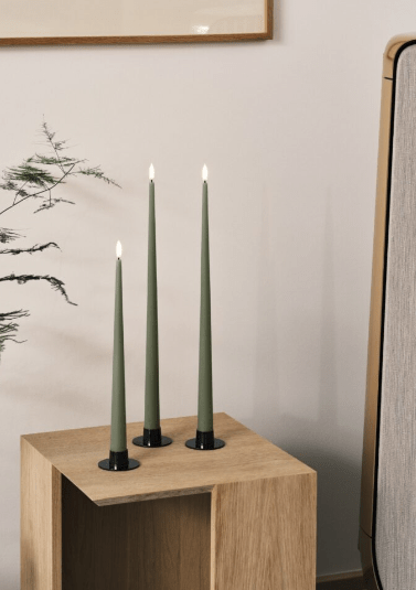 Ester & Erik Kerzenhalter für Stabkerzen schwarz matt