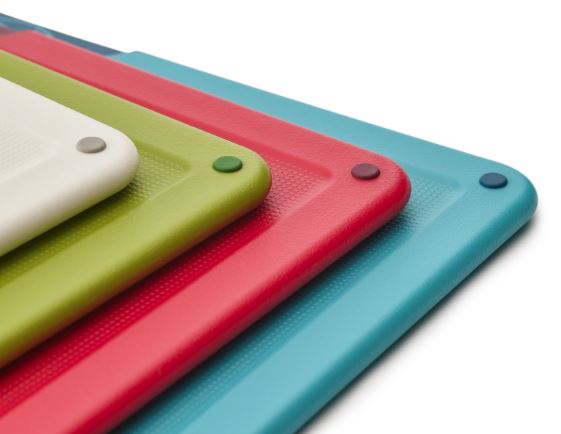 Joseph Joseph Schneidbrettset 4-teilig mit Aufbewahrungsbehälter gross silber