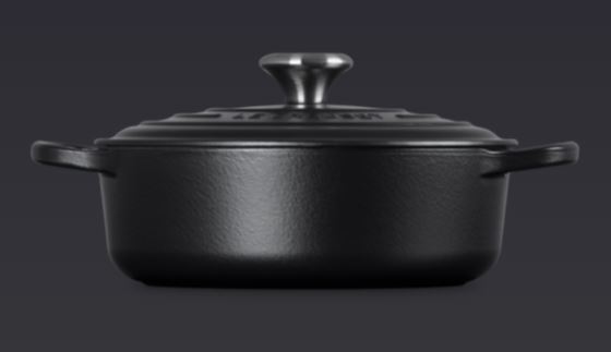 Gourmet-Bräter Signature Le Creuset rund schwarz matt 24 cm