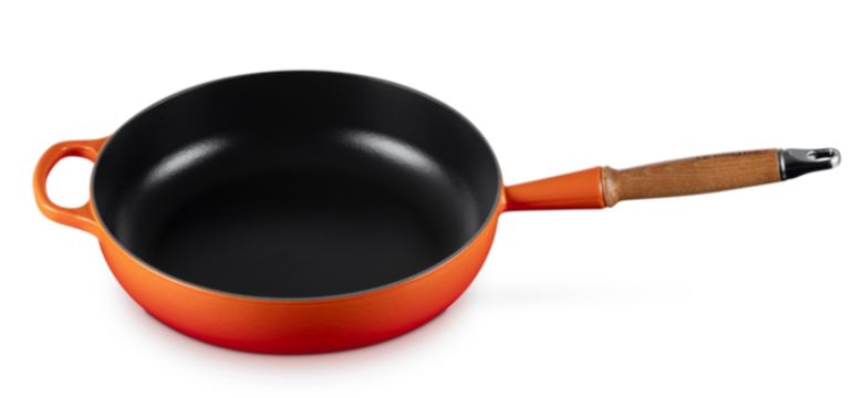 Sautépfanne Signature aus Gusseisen mit Holzgriff von Le Creuset, 28 cm