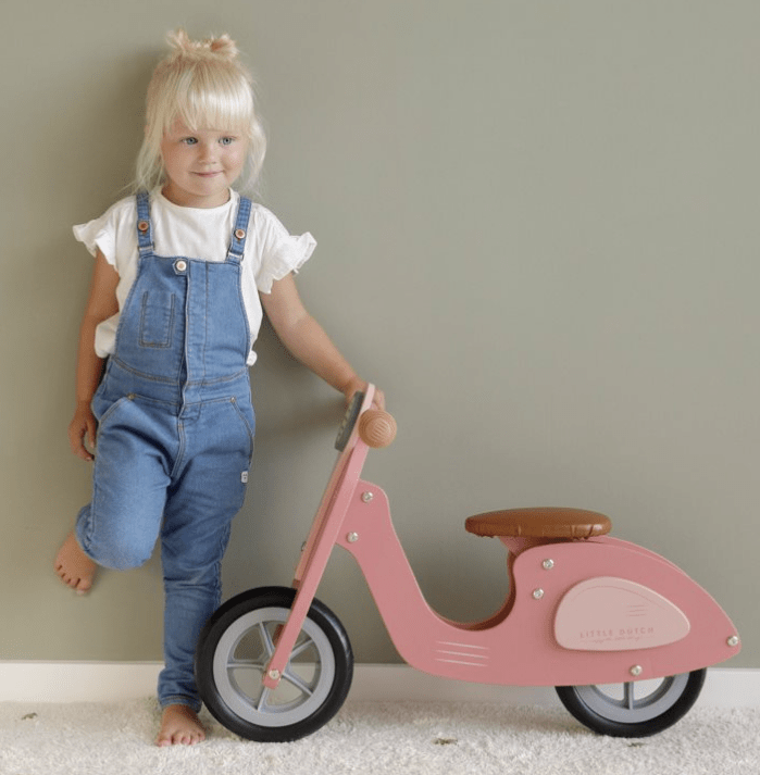 Little Dutch Holz Laufrad pink mit Beschriftung