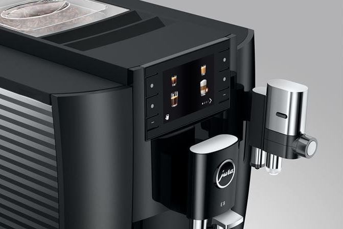 Jura Kaffeevollautomat E8 Piano Black (SC) 15589 inklusive Starterpaket Zemp AG*