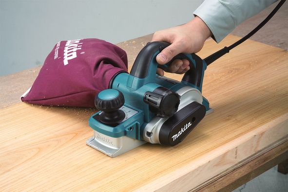 Makita Einhand Falzhobel 82 mm