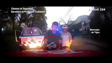 Caen tres sujetos que iban armados en un auto Caen tres sujetos que iban armados en un auto