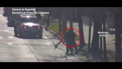 Lo detienen con un arma y drogas en la mochila Lo detienen con un arma y drogas en la mochila