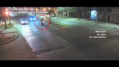 Alcoholizado, chocó a una moto y fue detenido por agentes del COT Alcoholizado, chocó a una moto y fue detenido por agentes del COT