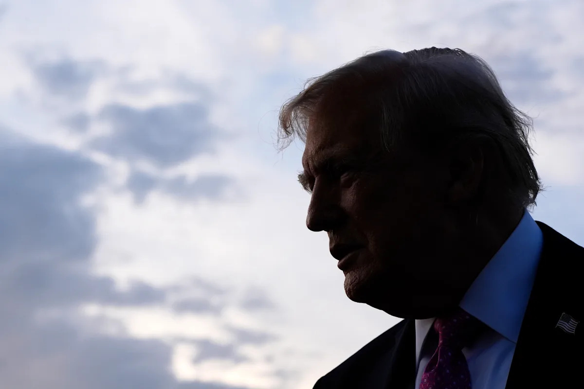 Trump’s team keeps posting AI portraits of him. We keep clicking Trump’s team keeps posting AI portraits of him. We keep clicking