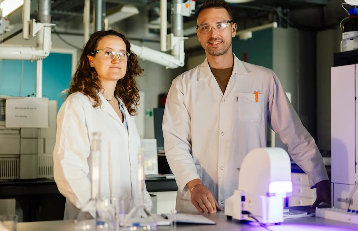 Research team invents plastic material that completely transforms when exposed to light: 'We see it as a breakthrough' Research team invents plastic material that completely transforms when exposed to light: 'We see it as a breakthrough'