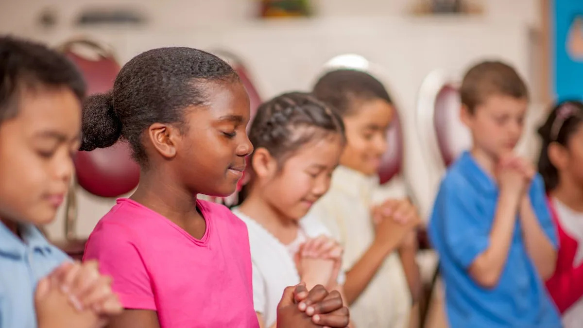 Texas Schools Urged To Start Classroom Prayer After New Law Passes Texas Schools Urged To Start Classroom Prayer After New Law Passes