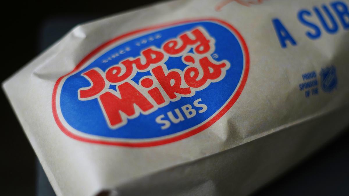 The Company That Owns Jersey Mike’s Also Bought This Popular Drink Chain The Company That Owns Jersey Mike’s Also Bought This Popular Drink Chain