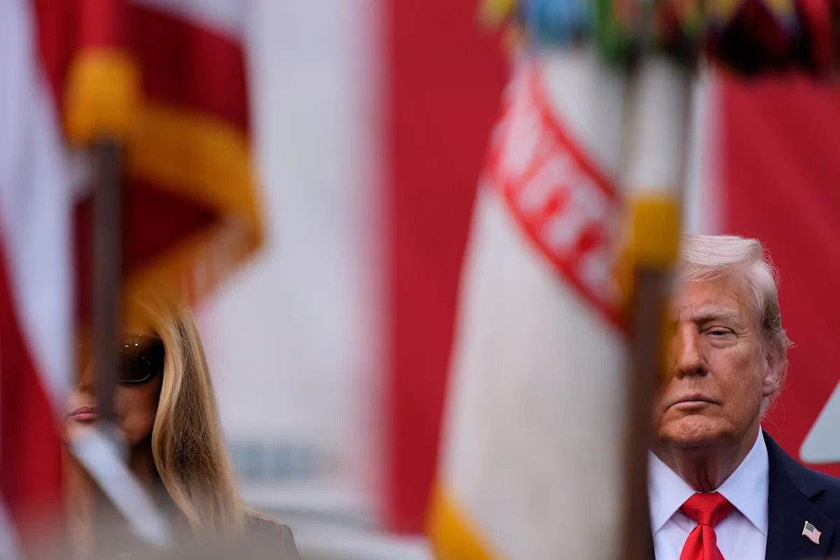 Trump calls on all NATO countries to stop buying Russian oil, threatens 50% to 100% tariffs on China Trump calls on all NATO countries to stop buying Russian oil, threatens 50% to 100% tariffs on China